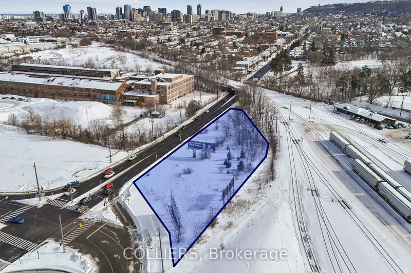 611 Aberdeen Ave, Hamilton, L8P 4Z2 | Image 3