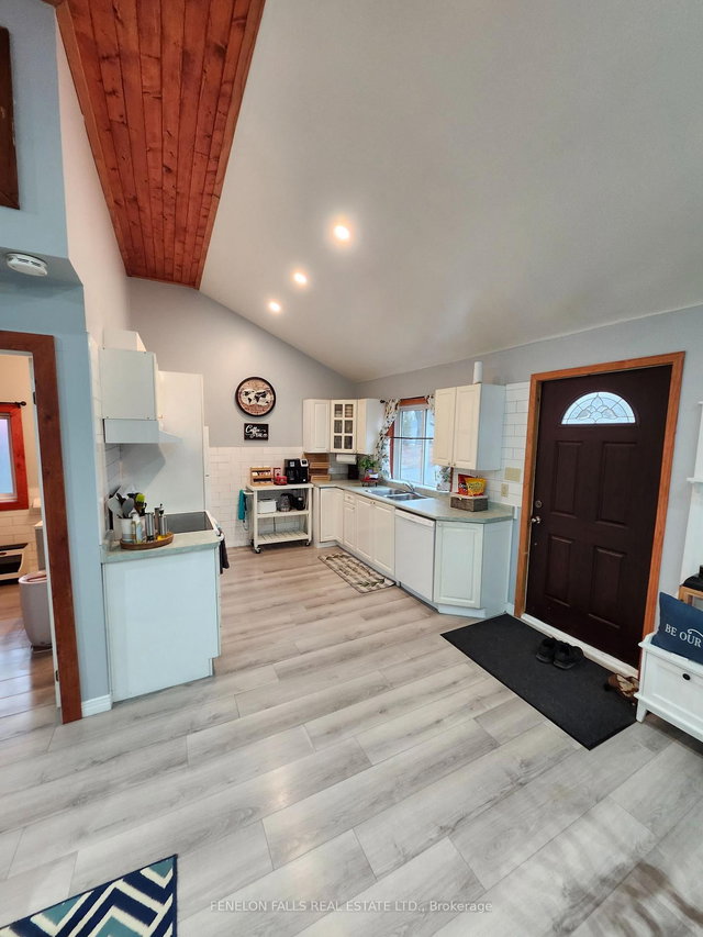 1699 County Rd 121 Road