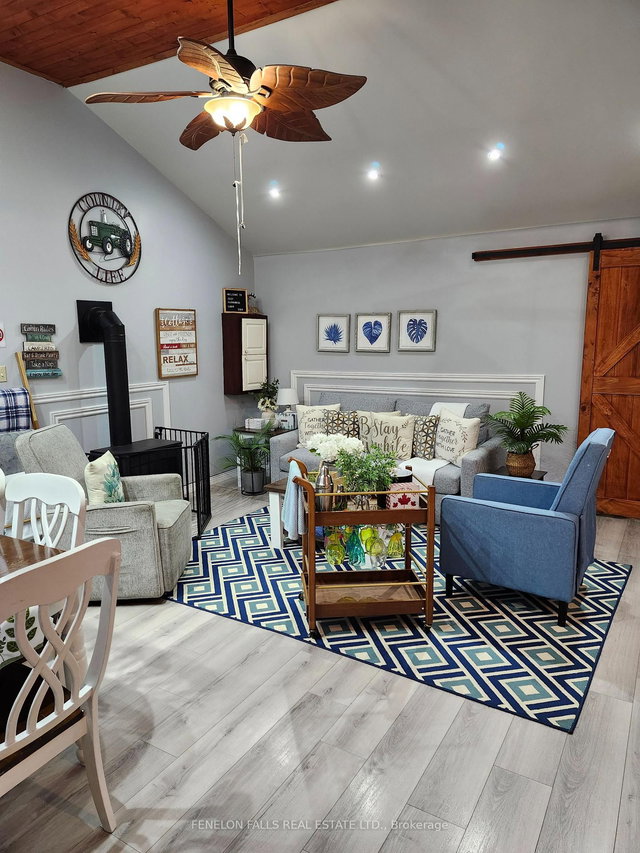 1699 County Rd 121 Road