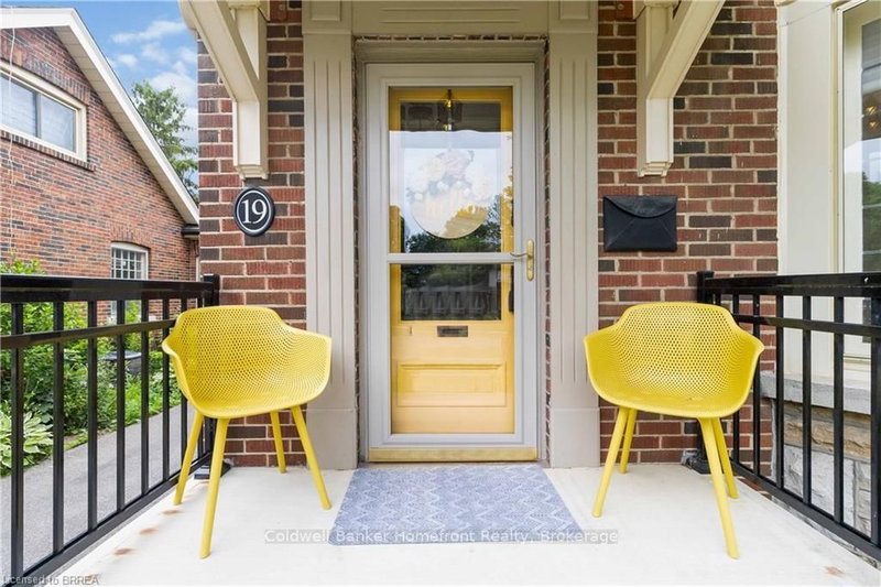 19 Lincoln Ave, Brantford, N3T 4S5 | Image 3