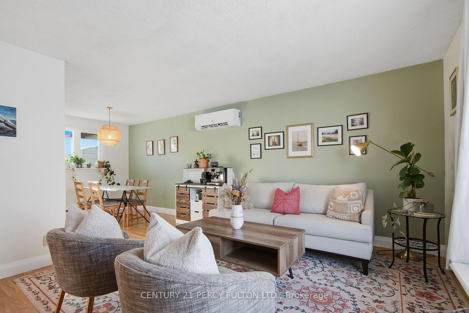 Detached House for sale at 1 Peter Street, Quinte West, Ontario, K8V 6G6 - Trenton Ward - MLS: X12775300