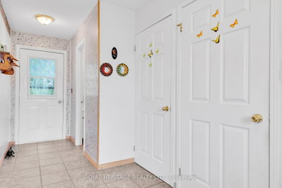 1321C Airport Parkway — more photos