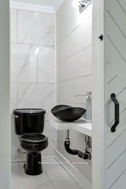 Detached House for sale at 236 McGill Street, Quinte West, Ontario, K8V 3K6 - Trenton Ward - MLS: X12775456