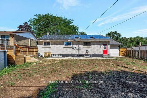 Detached House for sale at 236 McGill Street, Quinte West, Ontario, K8V 3K6 - Trenton Ward - MLS: X12775456