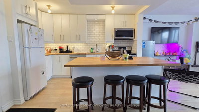 904-1964 Main Street West, Hamilton, Ontario image-0-2