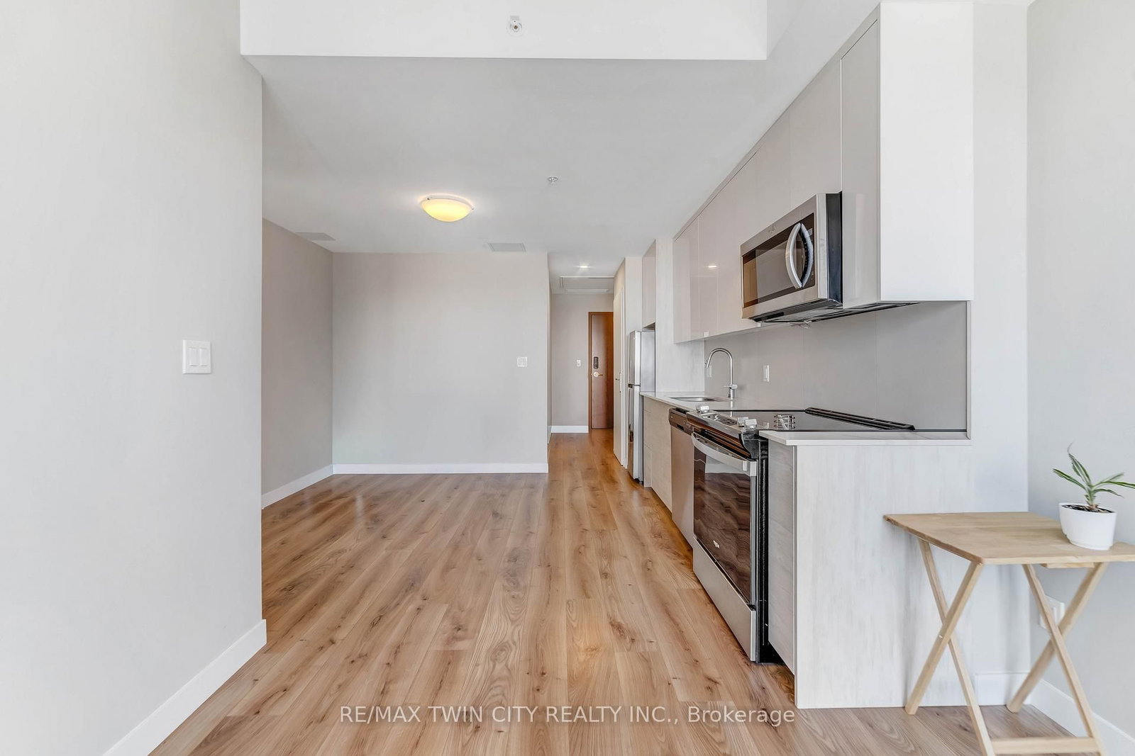 Condo for sale at 2705-60 Frederick Street, Kitchener, Ontario, N2H 0C7 - MLS: X12775798