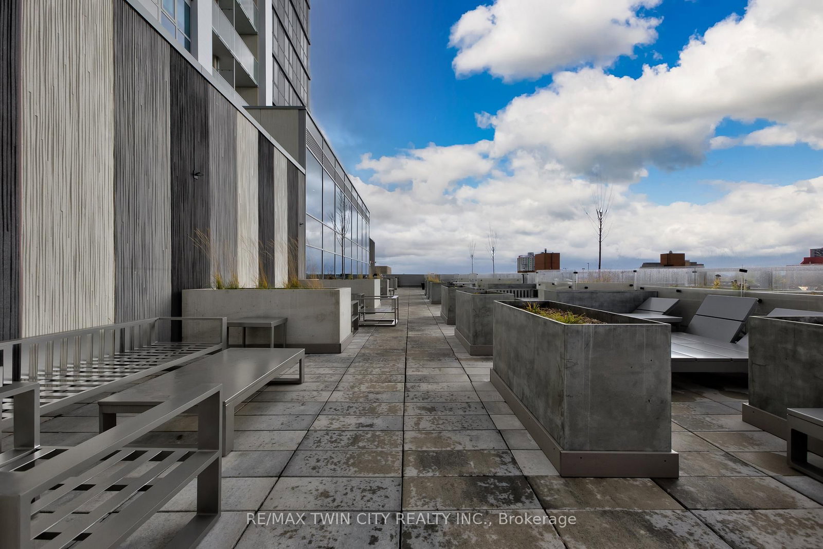 Condo for sale at 2705-60 Frederick Street, Kitchener, Ontario, N2H 0C7 - MLS: X12775798