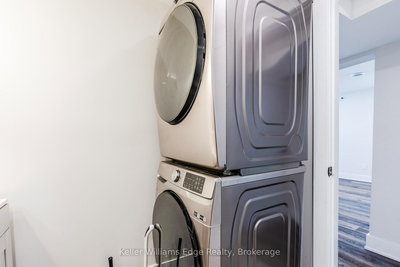 2-16 Ronaldshay Avenue, Hamilton, Ontario image-0-4