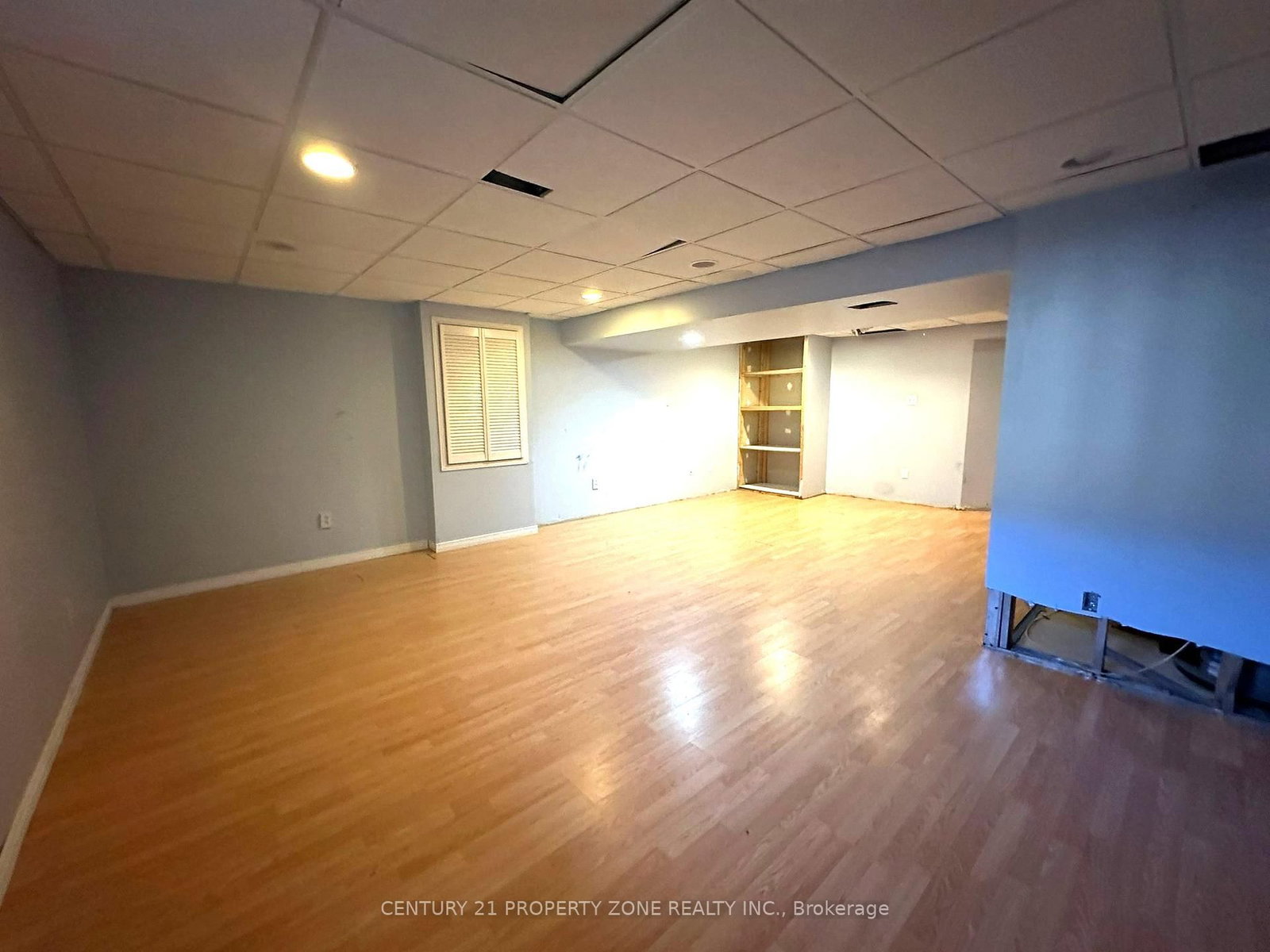 Townhouse for sale at 35-1889 Upper Wentworth Street, Hamilton, Ontario, L9B 2T8 - Allison - MLS: X12776288