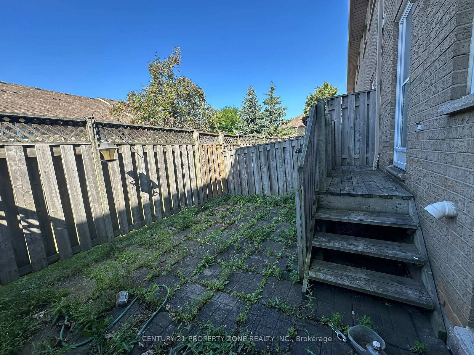 Townhouse for sale at 35-1889 Upper Wentworth Street, Hamilton, Ontario, L9B 2T8 - Allison - MLS: X12776288