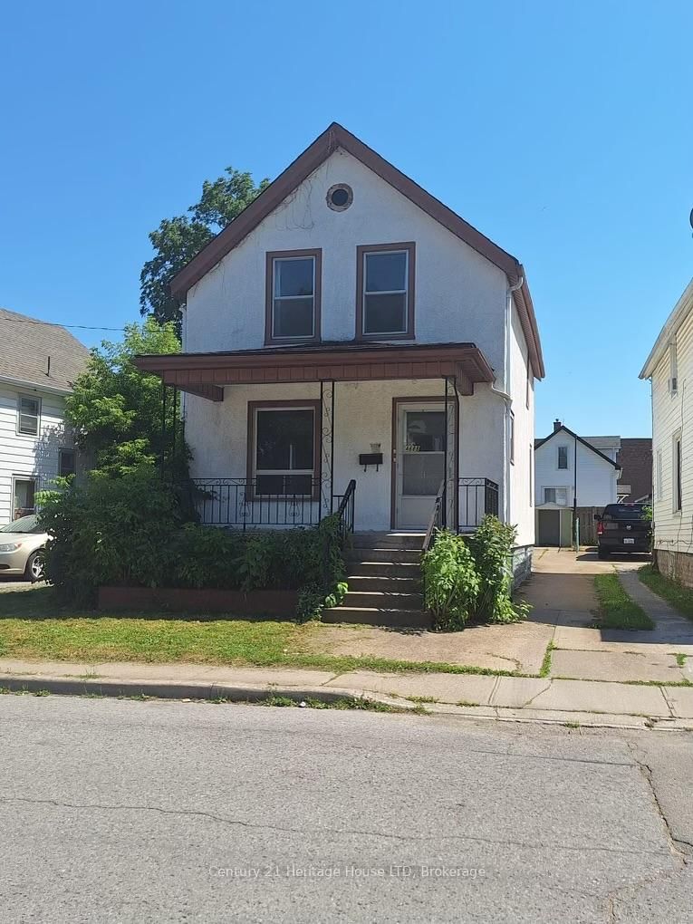 4688 Ryerson Cres, Niagara Falls, L2E 1E5 | Image 2