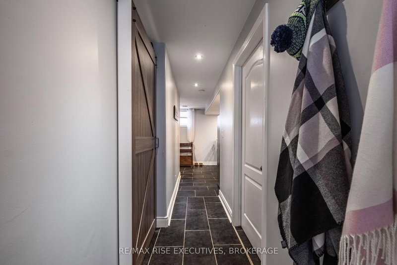 1388 Ottawa St, Kingston, K7P 0C2 | Image 3