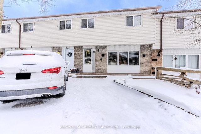 9 - 523 Parkview Crescent