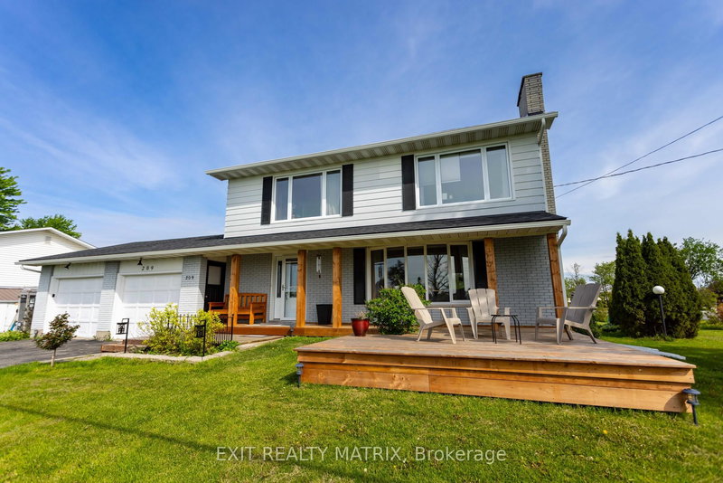 home for sale on 209 QUEEN Street W