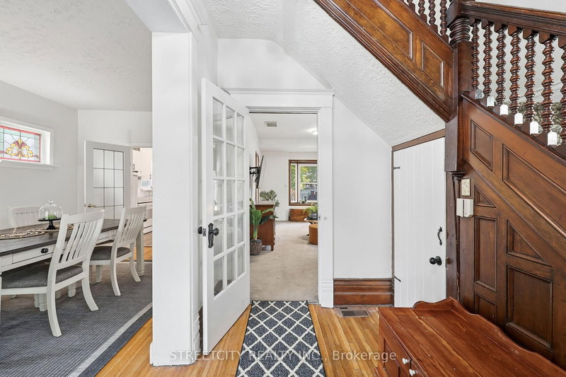8 Bellevue Ave, London South, N6C 4A5 | Image 2