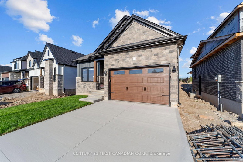 11 Sheldabren St, North Middlesex, N0M 1A0 | Image 3