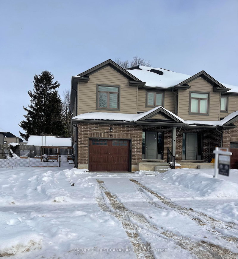 home for lease on 101 Middlesex Drive