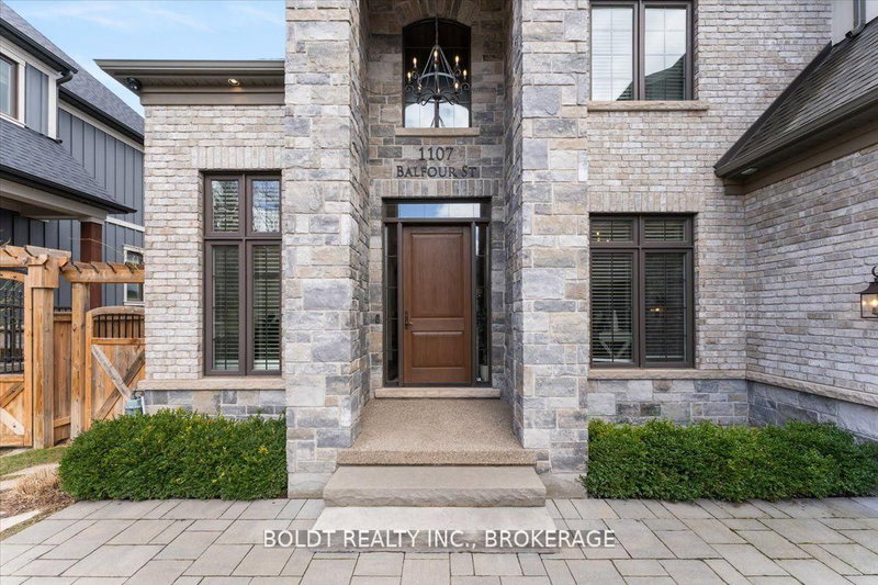 1107 Balfour St, Pelham, L0S 1C0 | Image 3