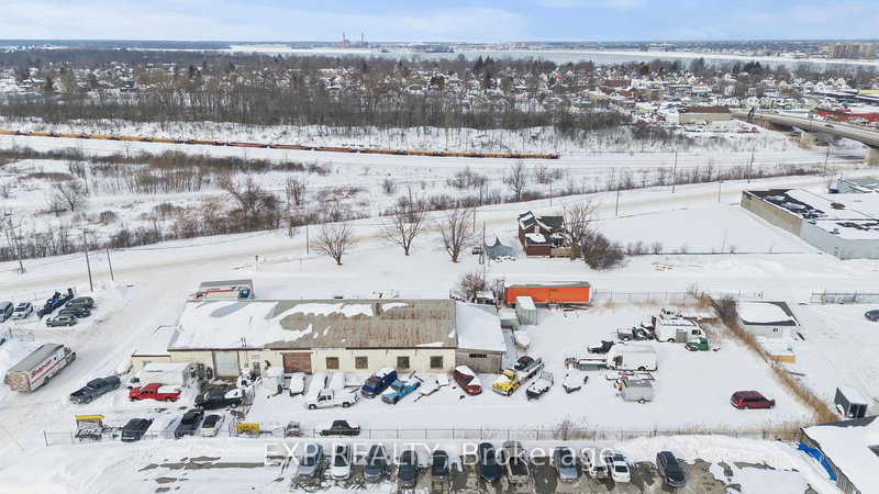 77 Bowden St, Fort Erie, L2A 6P7 | Image 3