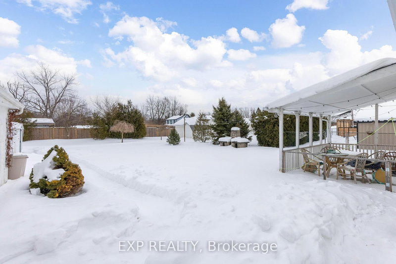412 South Pelham Rd, Welland, L3C 3C6 | Image 3