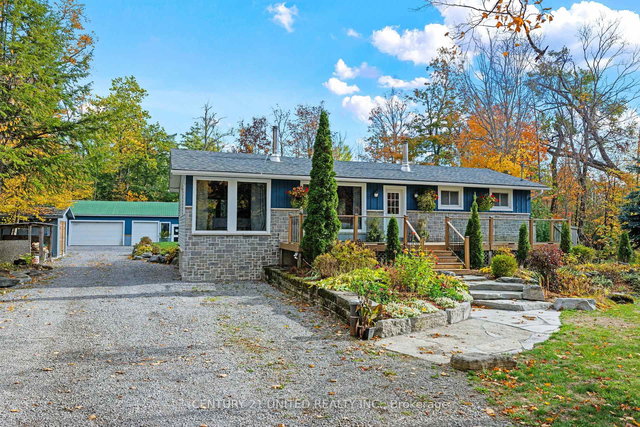 25 Sugarbush Boulevard