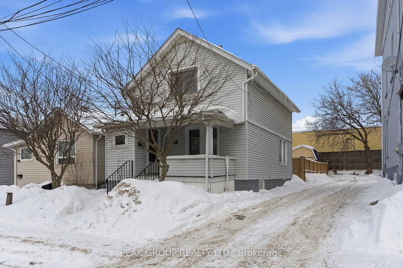 6289 Ker St, Niagara Falls, L2G 1X7 | Image 2