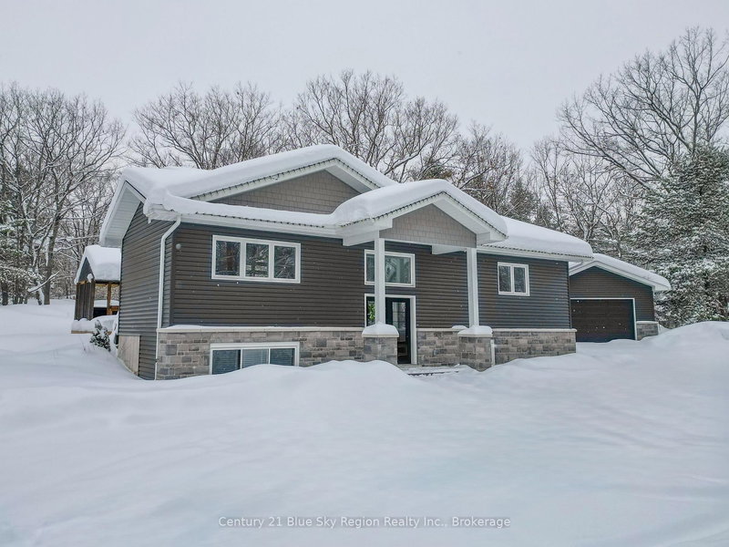 home for sale on 81 Oakridge Drive