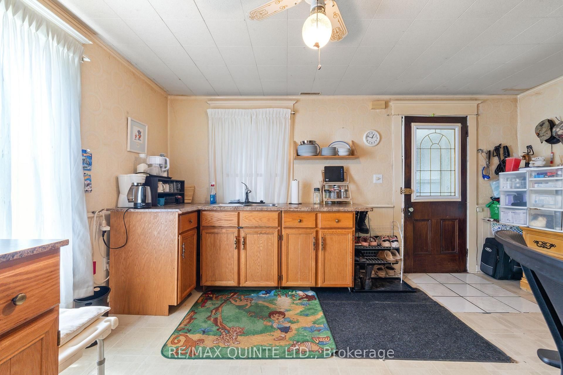 4852 Stirling Marmora Road
