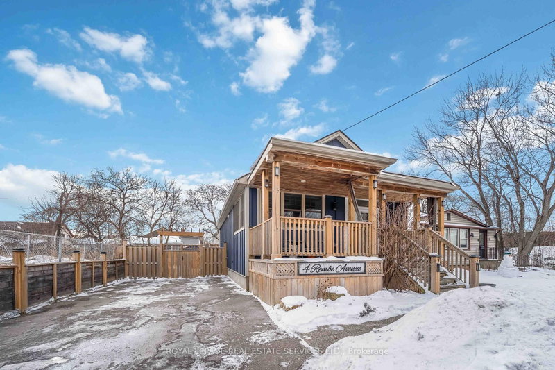 4 Rembe Ave, Hamilton, L8H 7G6 | Image 3