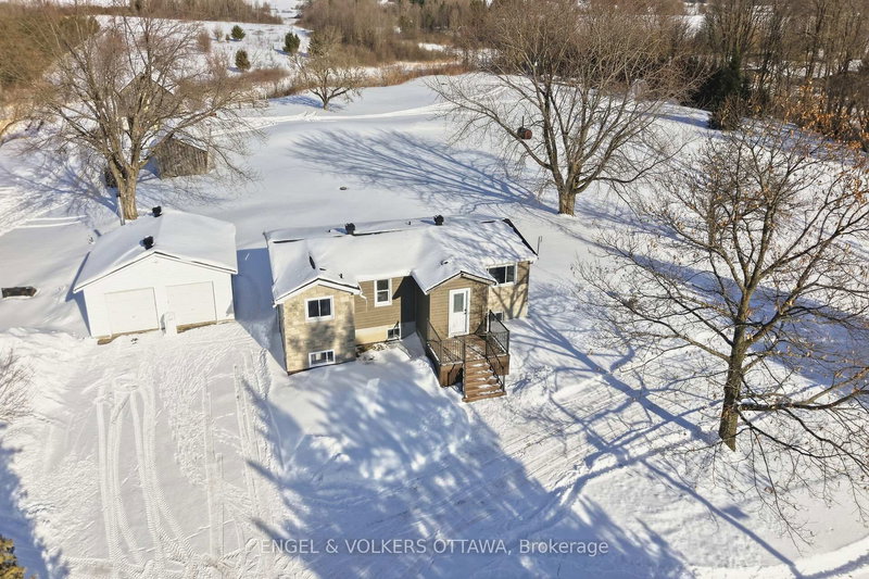 2234 Upper Dwyer Hill Rd, Carp, K0A 1L0 | Image 3
