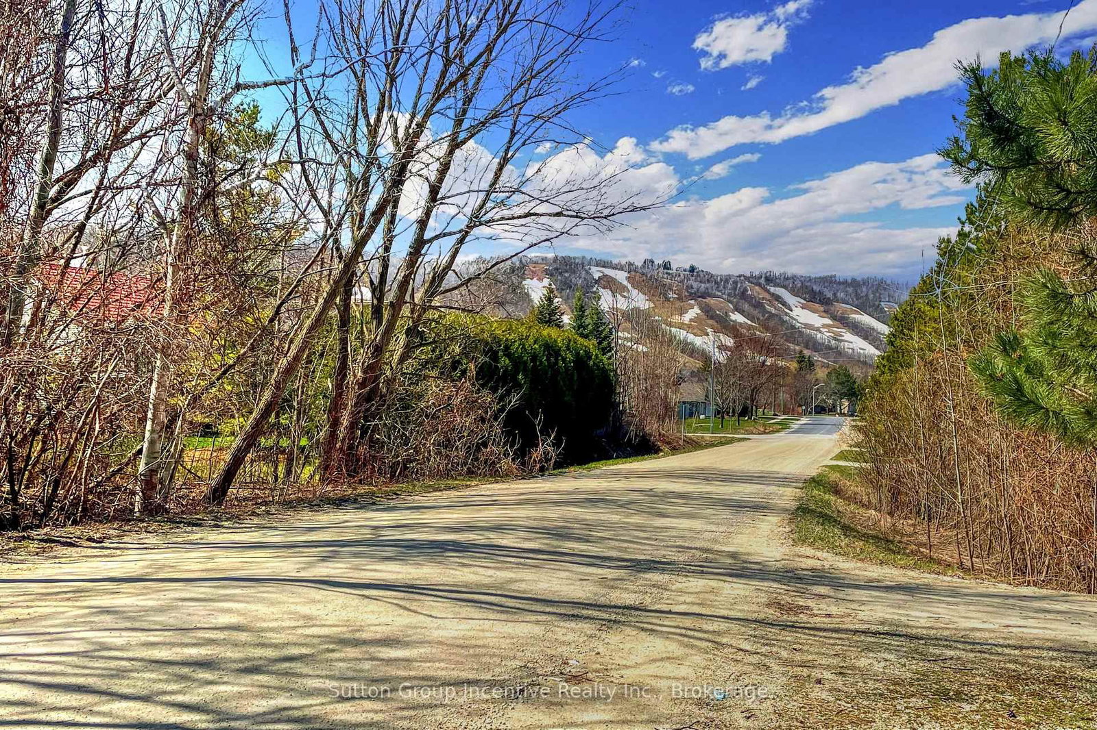 199 Arlberg Crescent, Unit 13R - Photo 2