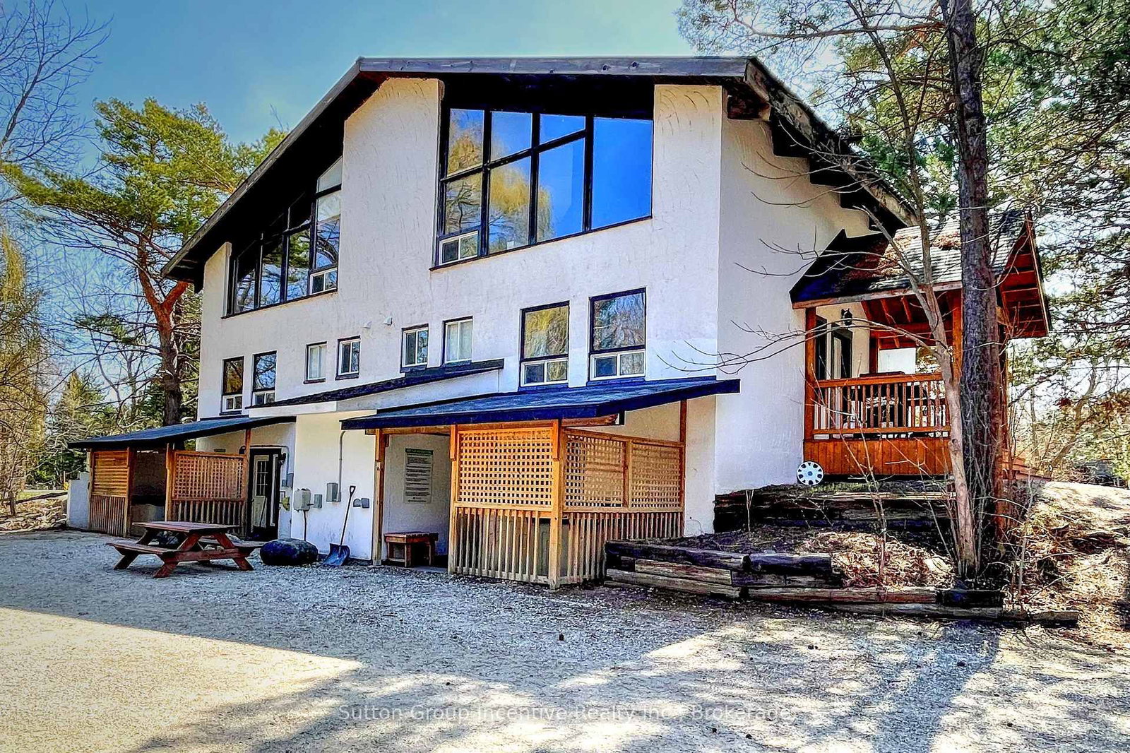 199 Arlberg Crescent, Unit 13R - Photo 3