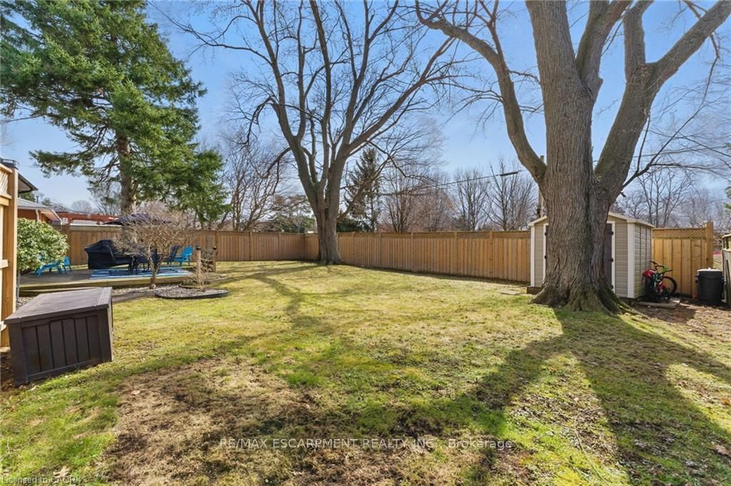 Detached House for sale at 160 Council Crescent, Hamilton, Ontario, L9G 1V1 - Ancaster - MLS: X12779476