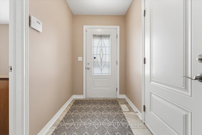 125 Clare Ave, Welland, L3C 0B7 | Image 3