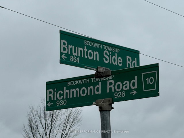 789 Brunton Side Road