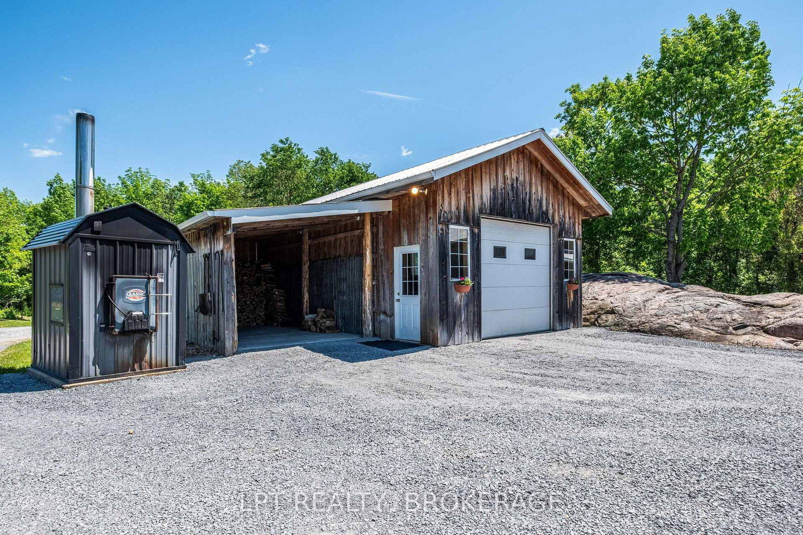 1758 Forty Foot Road • Godfrey, ON photo 16