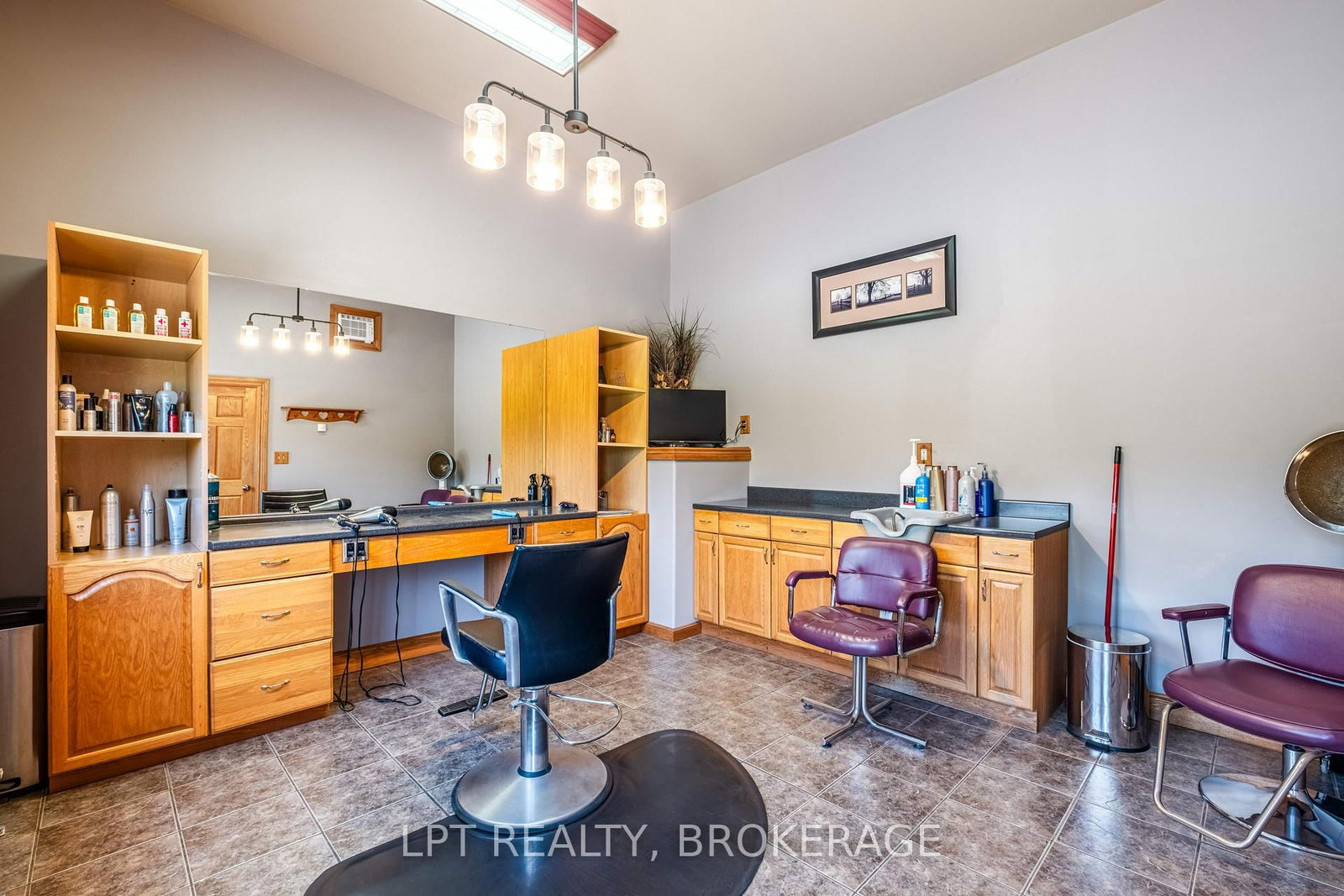 1758 Forty Foot Road • Godfrey, ON photo 39