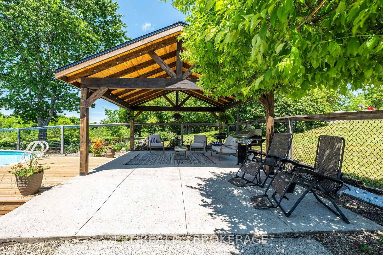 1758 Forty Foot Road • Godfrey, ON photo 9