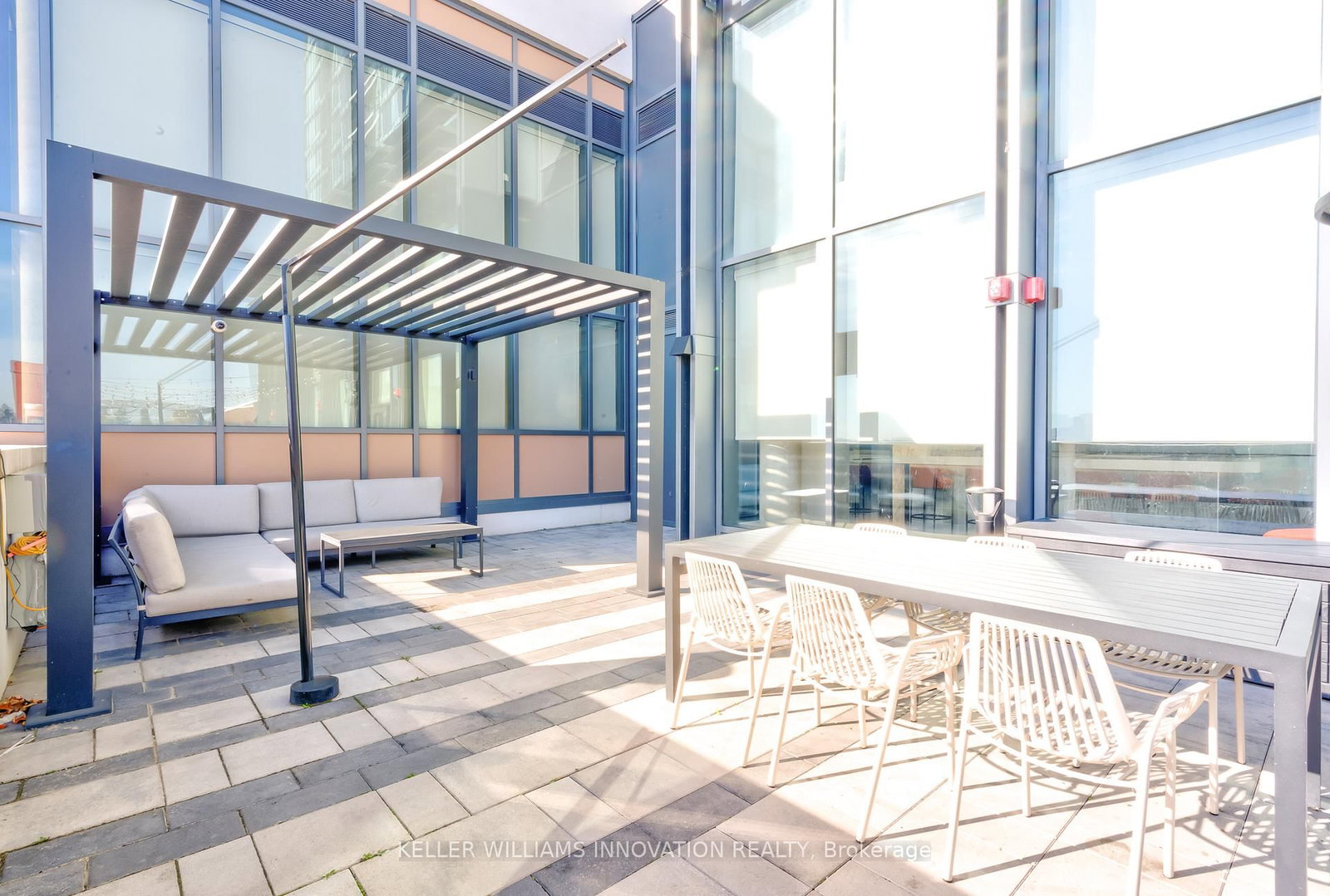 15 Wellington Street S, Unit 303 - Photo 36