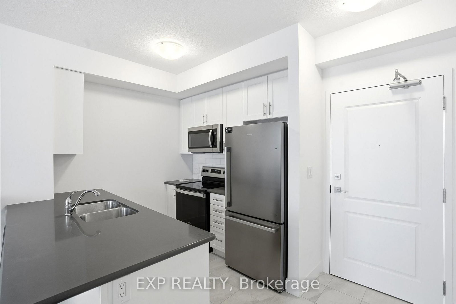 460 Dundas Street E, Unit 803 - Photo 11