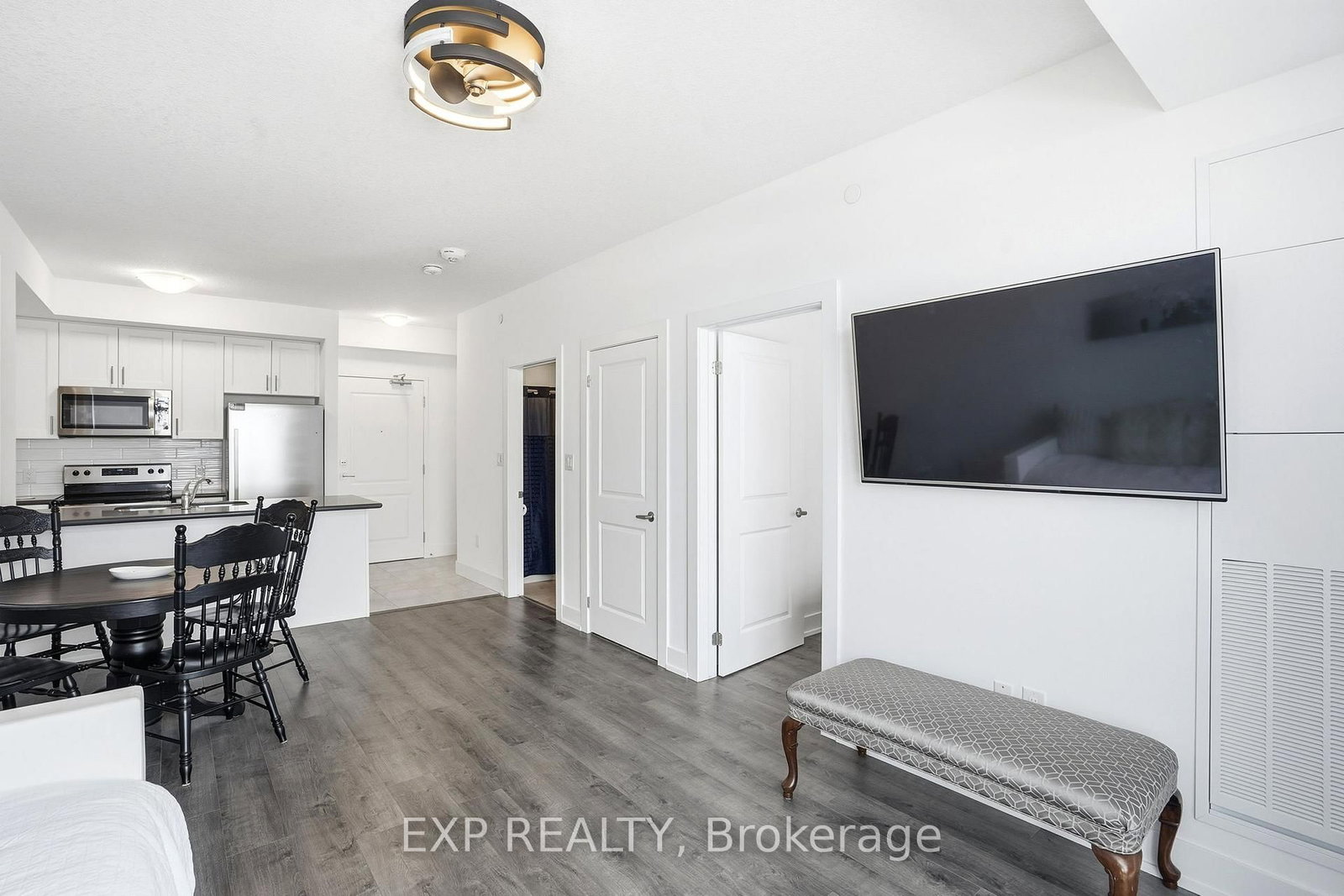 460 Dundas Street E, Unit 803 - Photo 6