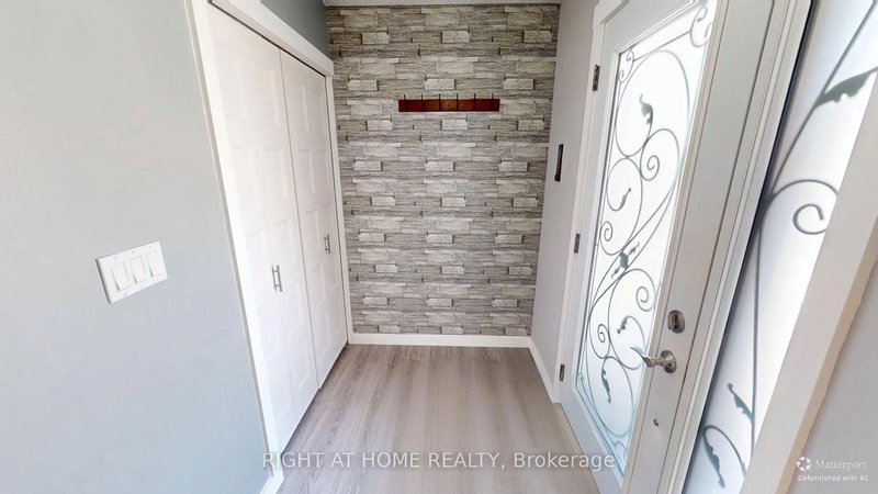 27 Shore Acres Blvd, North Bay, P1A 1B7 | Image 3