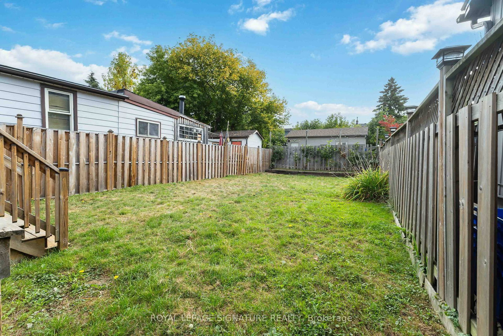 Detached House for sale at 84 Frederick Avenue, Hamilton, Ontario, L8H 4K6 - Crown Point - MLS: X12780814