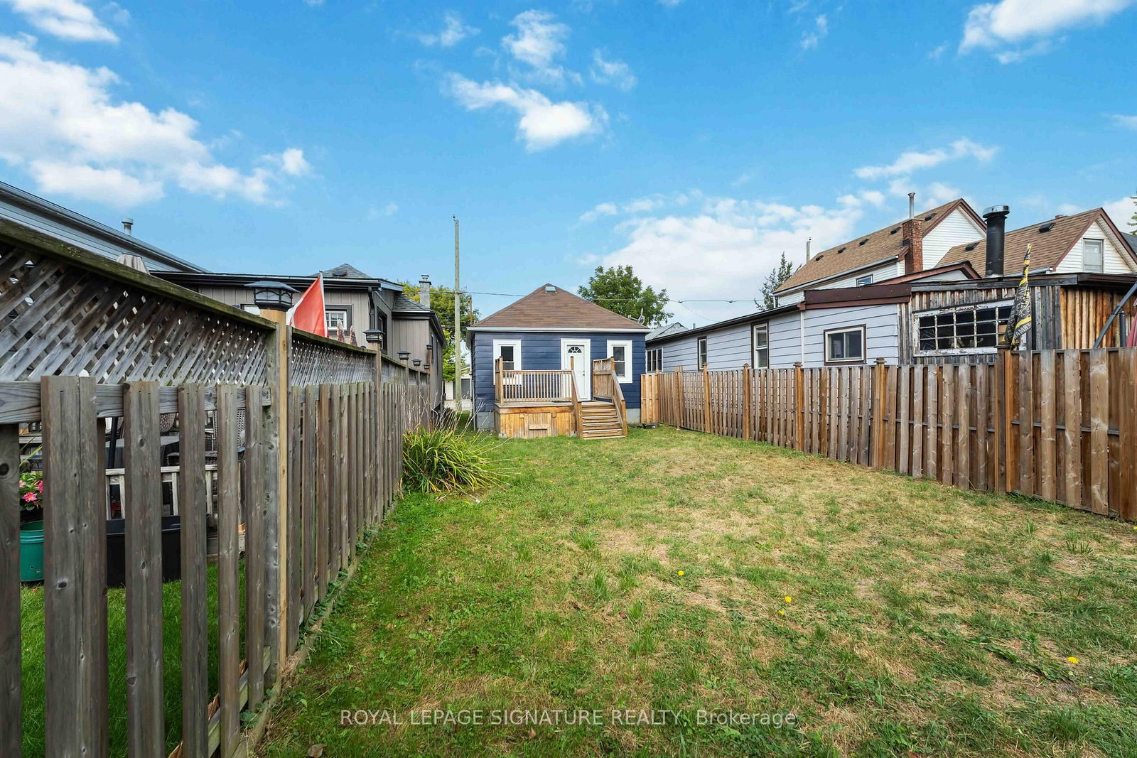 Detached House for sale at 84 Frederick Avenue, Hamilton, Ontario, L8H 4K6 - Crown Point - MLS: X12780814