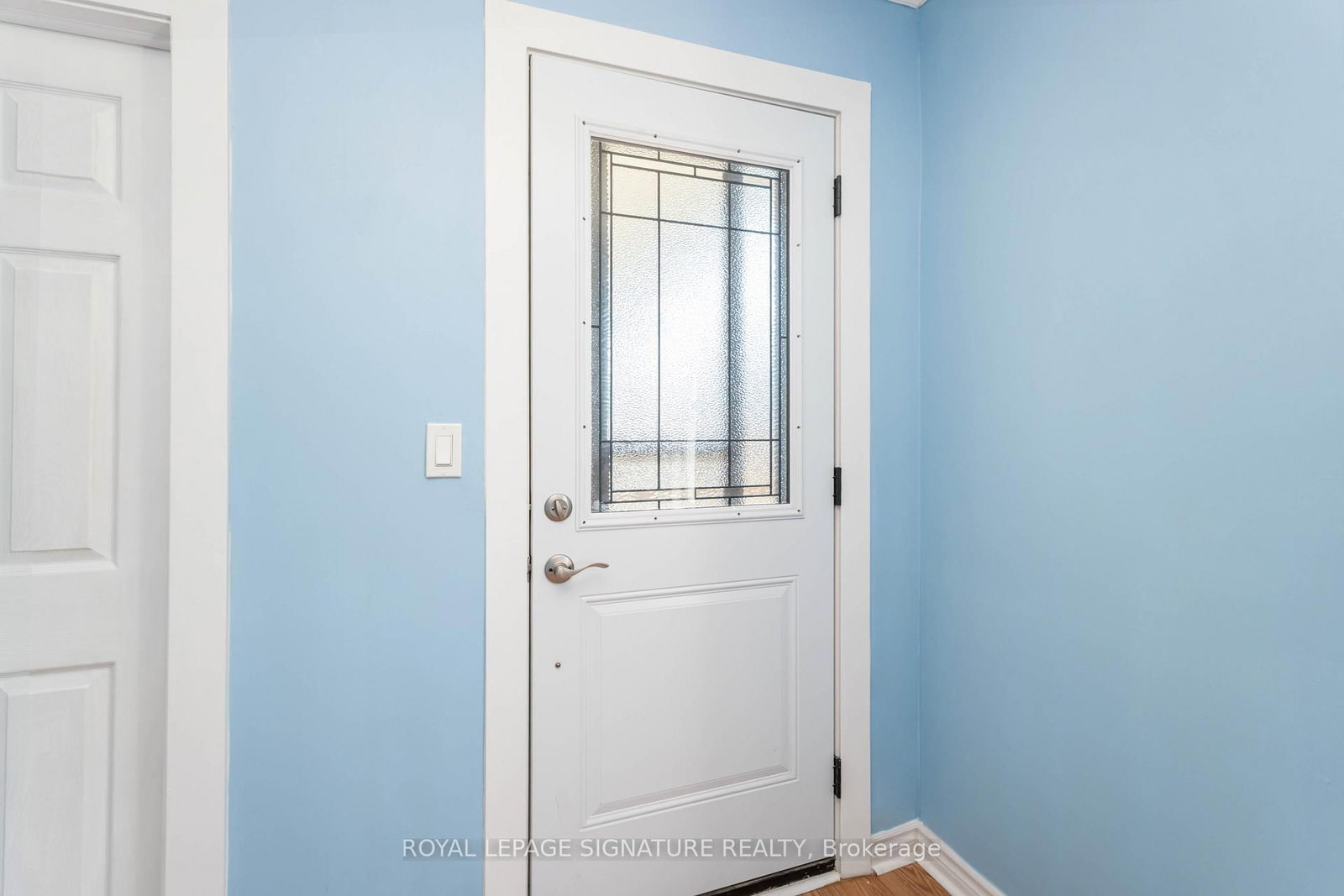 Detached House for sale at 84 Frederick Avenue, Hamilton, Ontario, L8H 4K6 - Crown Point - MLS: X12780814