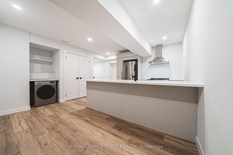 107 - 555 Sanatorium Rd, Hamilton, L9C 2B1 | Image 3