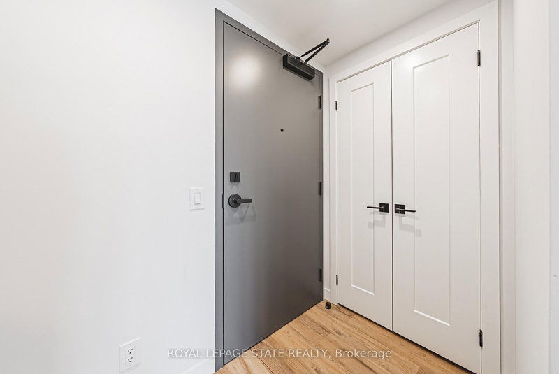 302 - 555 Sanatorium Rd, Hamilton, L9C 2B1 | Image 3