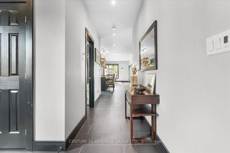 340 Old Mud St, Hamilton, L8J 3Z9 | Image 3