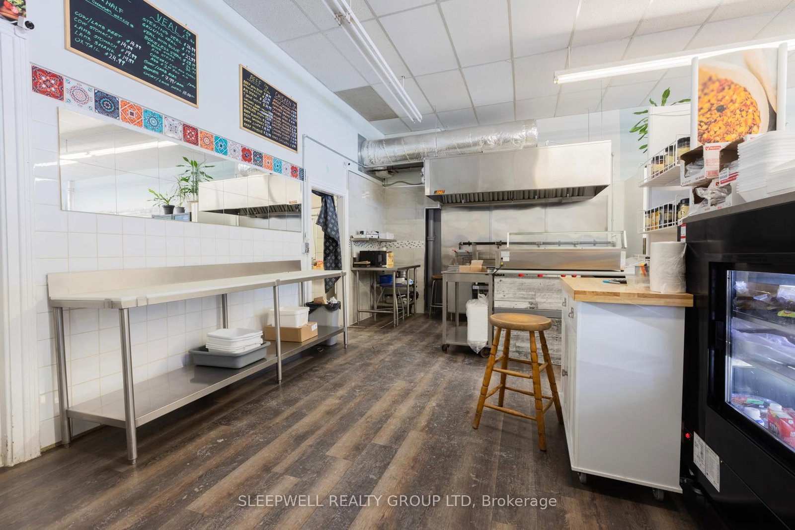 1101 Wellington Street W - Photo 12