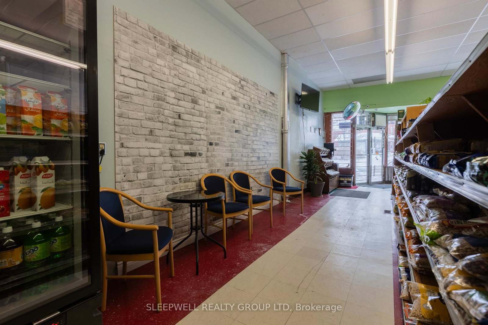 1101 Wellington Street W - Photo 7